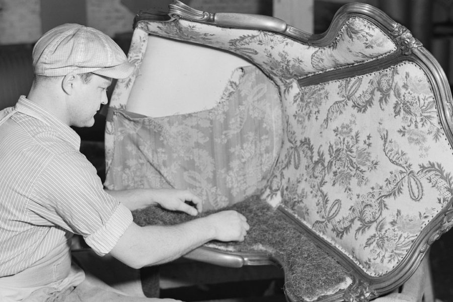 History of upholstery repair : what made this industry appear?