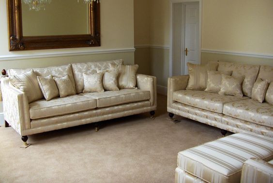 Revive and rejuvenate your couch with Limitless Holstery, Glasgow's premier couch upholstery company.